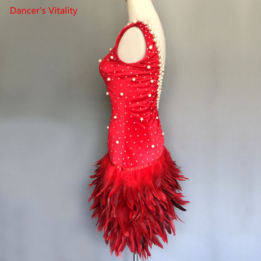 真珠と羽の赤いラテンドレス ラテンダンス パフォーマンス服 社交 